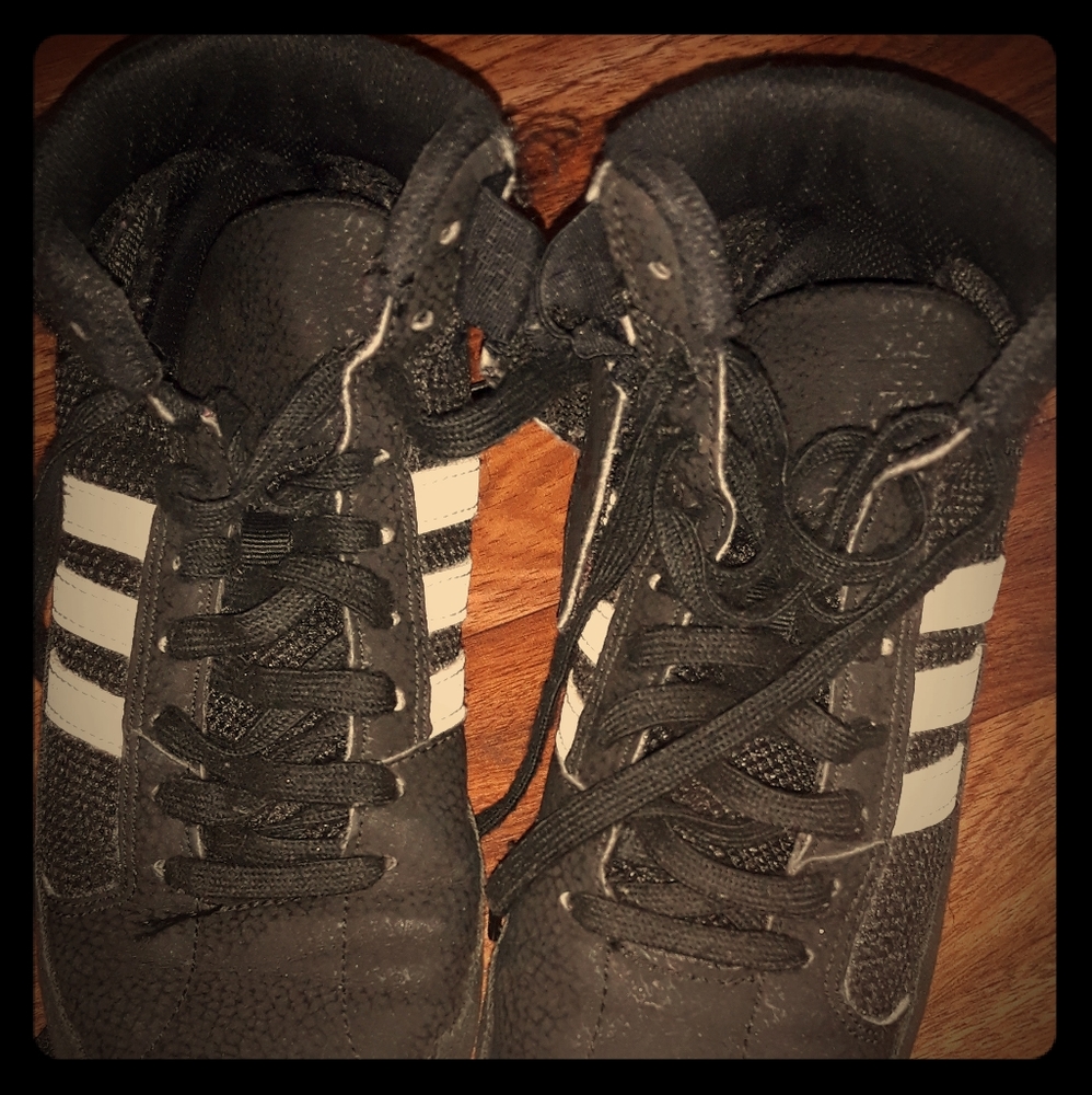 Youth wrestling shoes